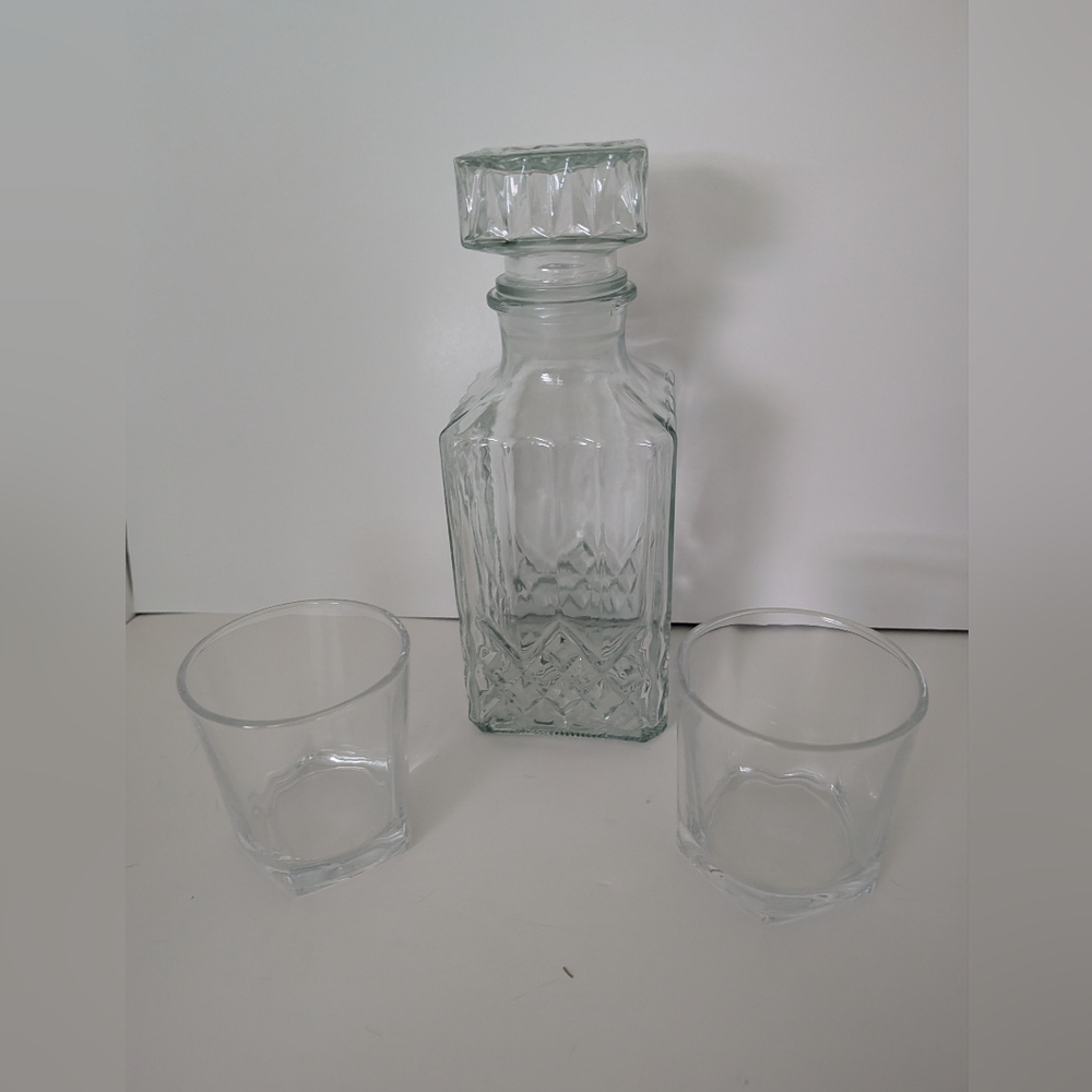 Crystal Clear Glass Decanter Set